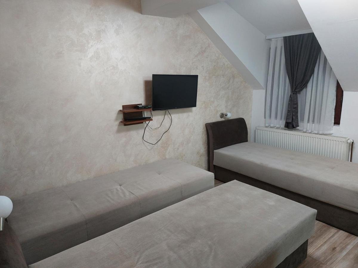 Apartments Vila Djurdja Kopaonik Ngoại thất bức ảnh